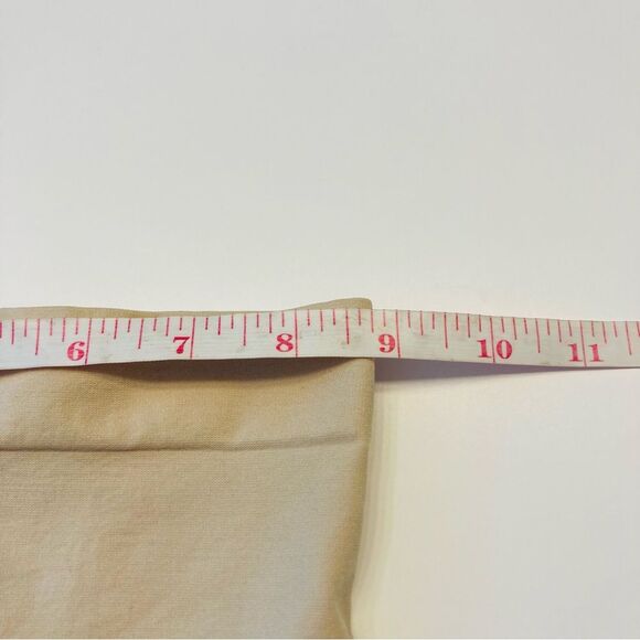 SPANX high waist girl short thigh shaper Slimmer Shapewear beige Size Small - Picture 4 of 7